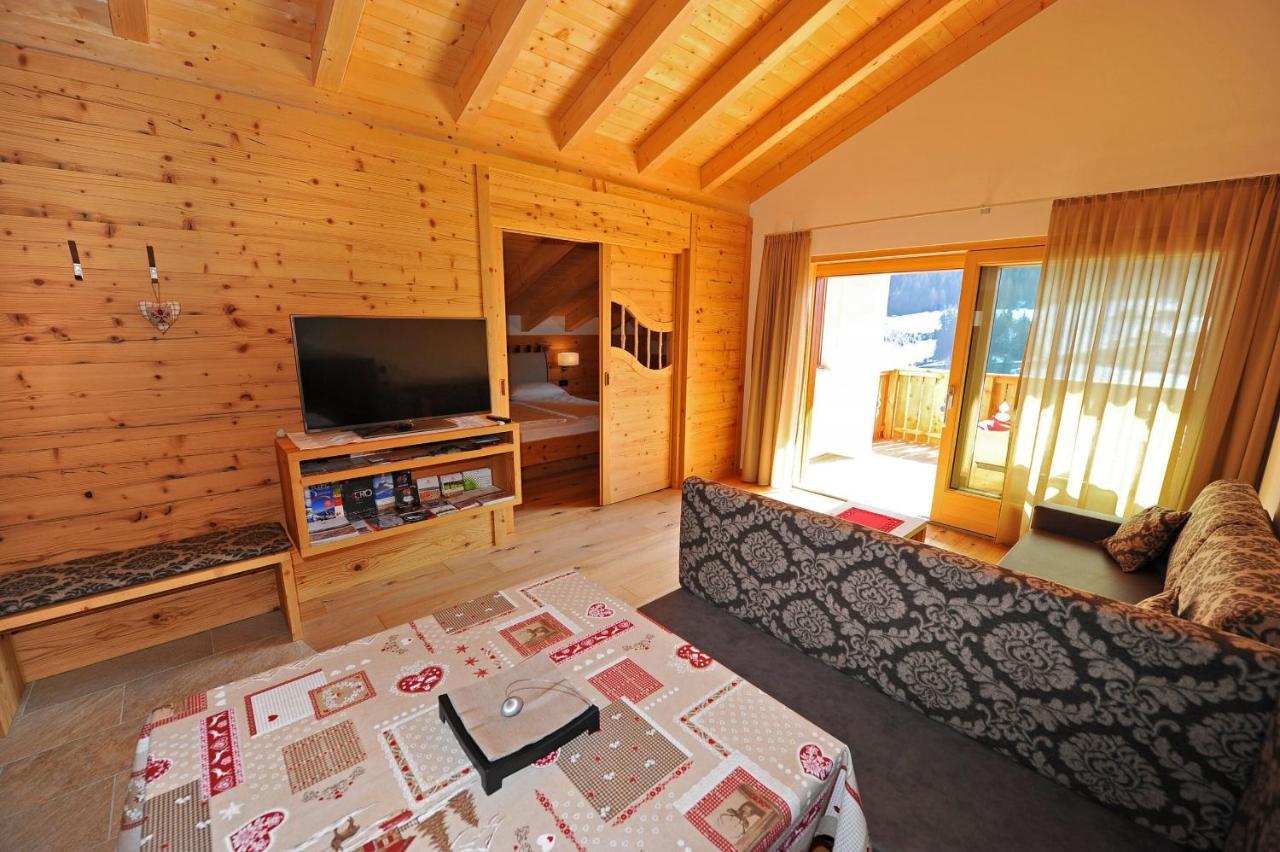 Mountain Apartment Hapeli St. Ulrich in Gröden Exterior foto